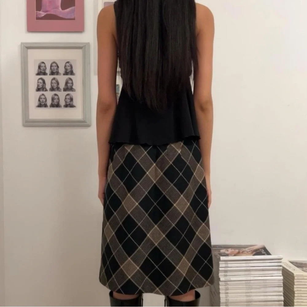 Ann Taylor LOFT Y2K Plaid Wool A Lined Lightweight Cottagecore Skirt Black Tan - Picture 2 of 10